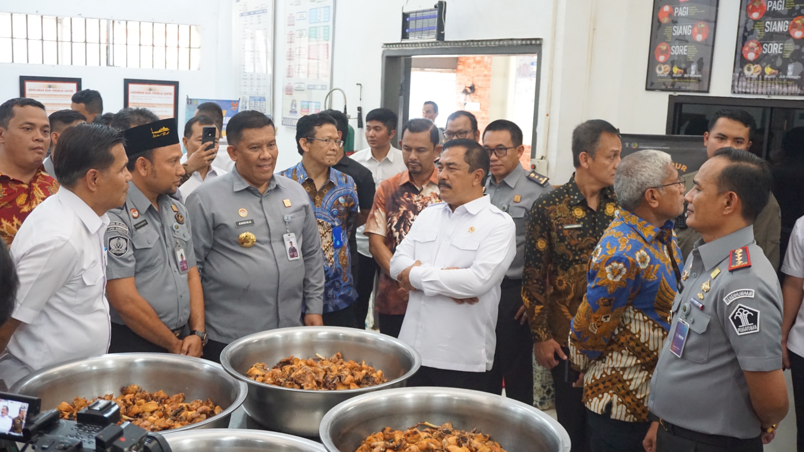 Menteri Imigrasi dan Pemasyarakatan Dorong Kolaborasi Penegakan Hukum untuk Atasi Over Kapasitas Lapas dan Rutan