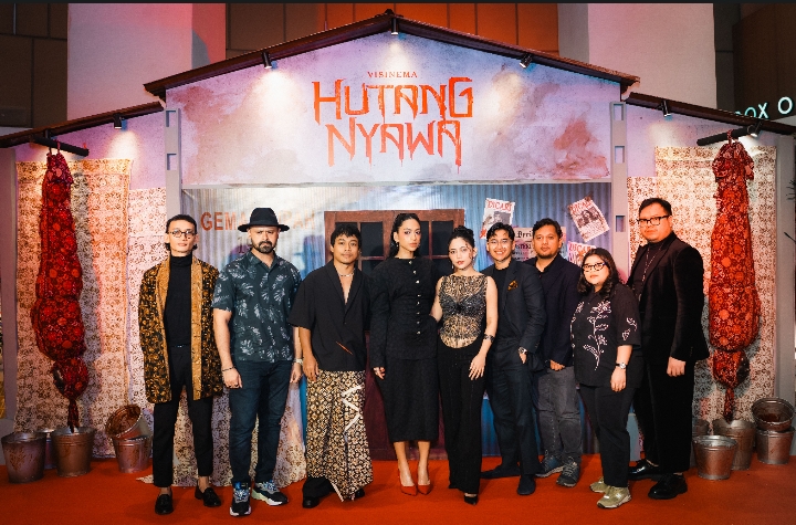 Rahasia Tumbal Pabrik Terungkap di Gala Premiere Hutang Nyawa