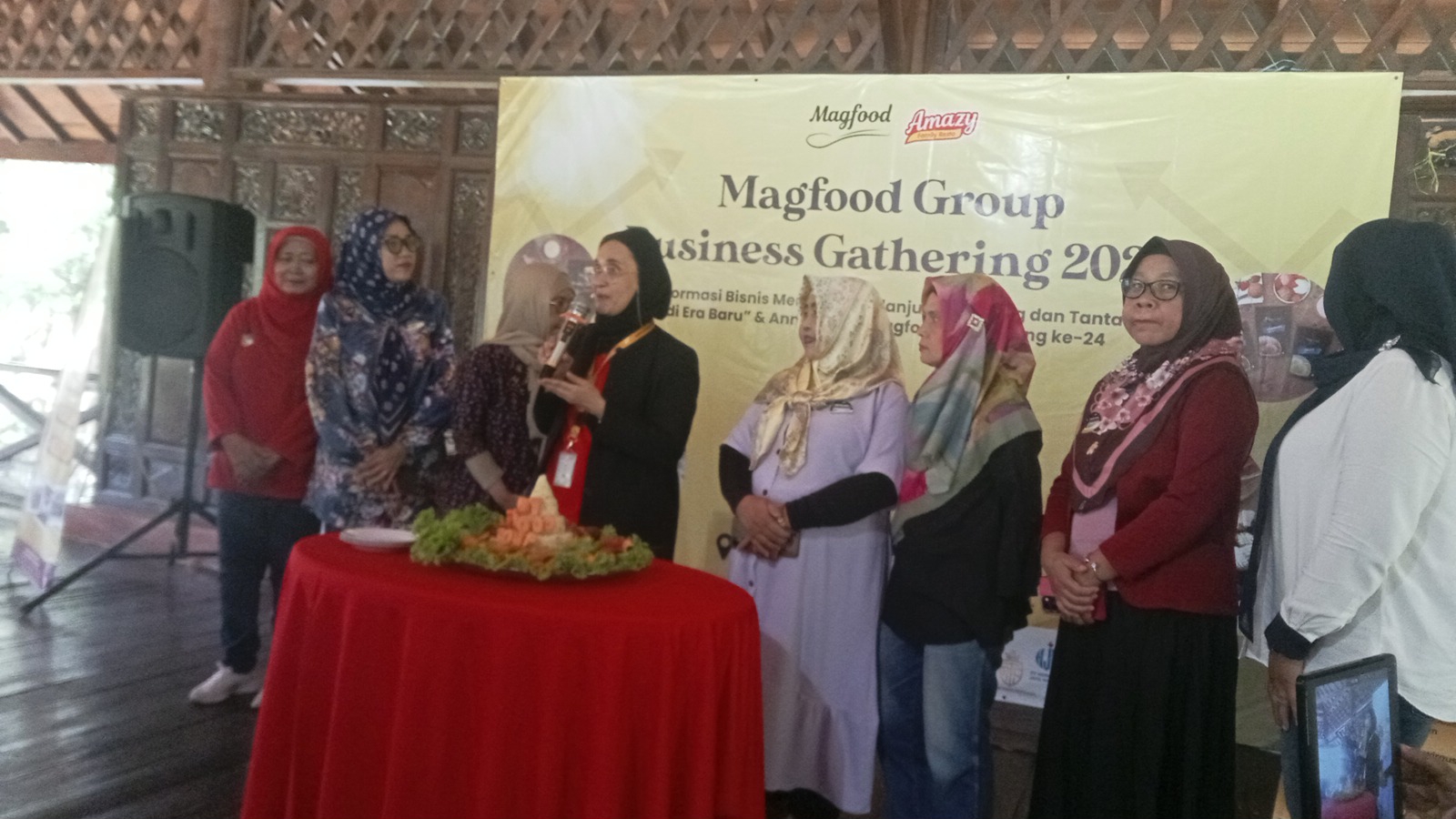 Business Gathering 2025 dan HUT Ke 24, PT MagFood Tanam Mangrove Untuk Pelestarian Alam